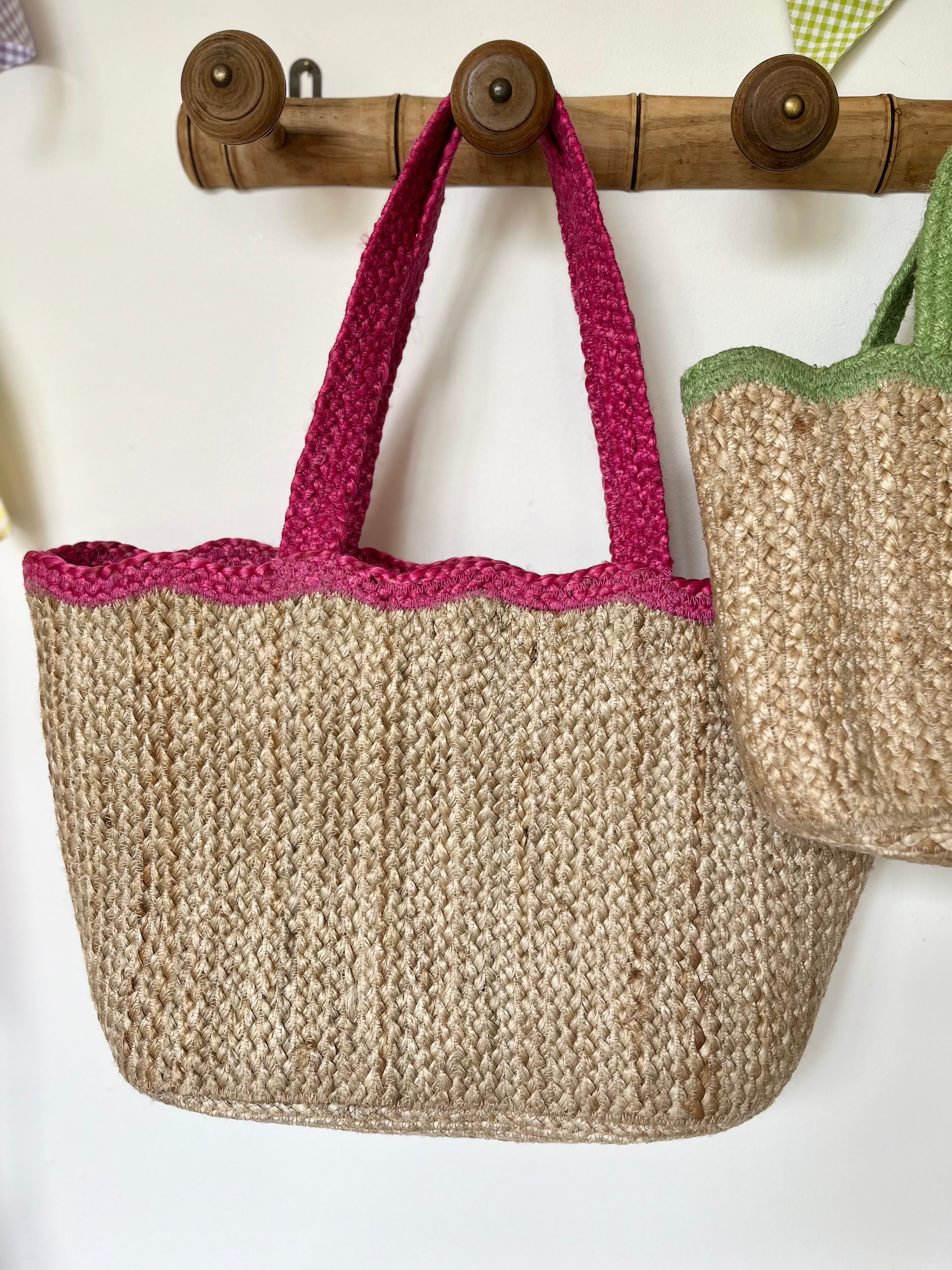 Wavy Jute Tote