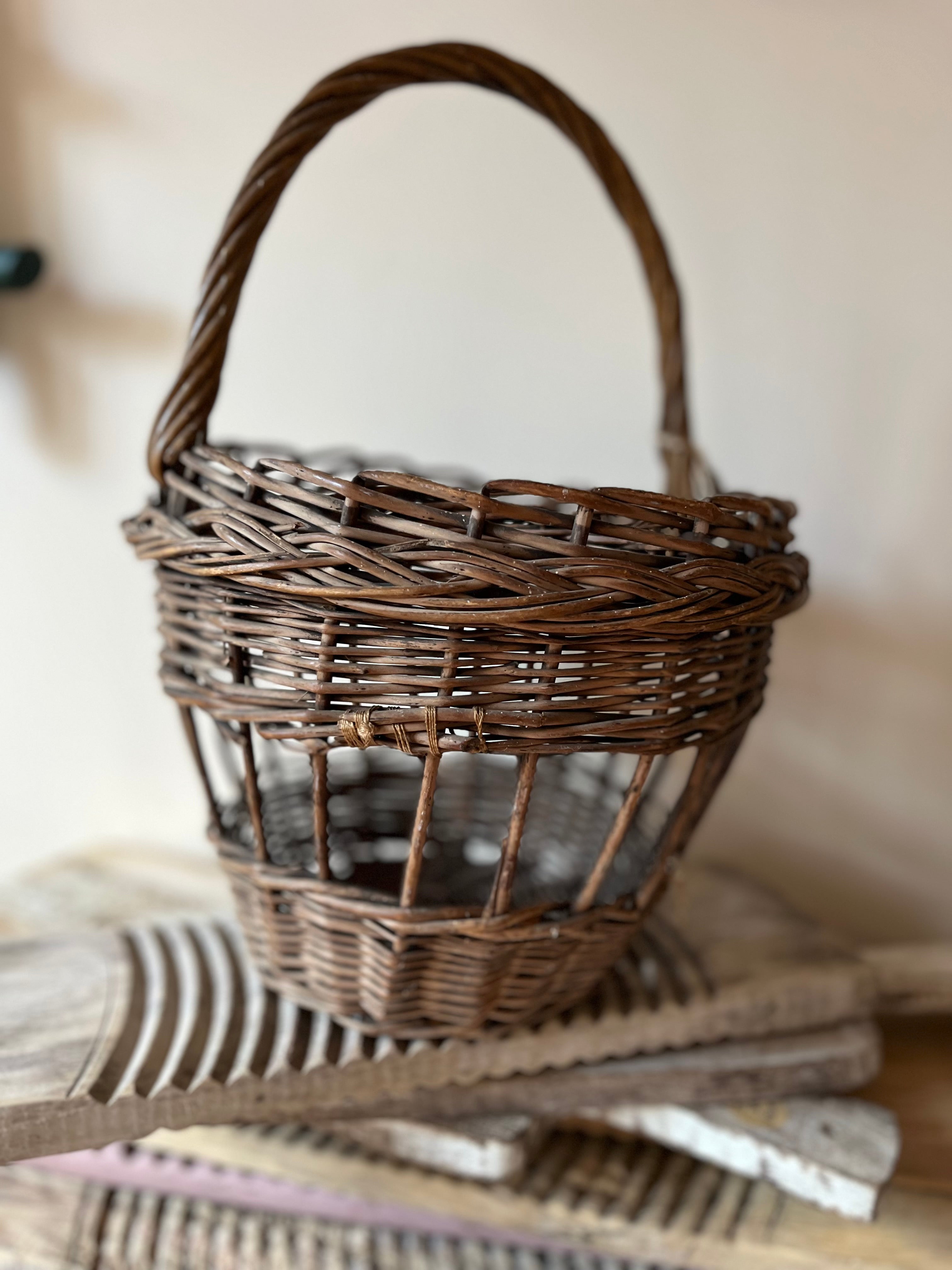 Old French basket