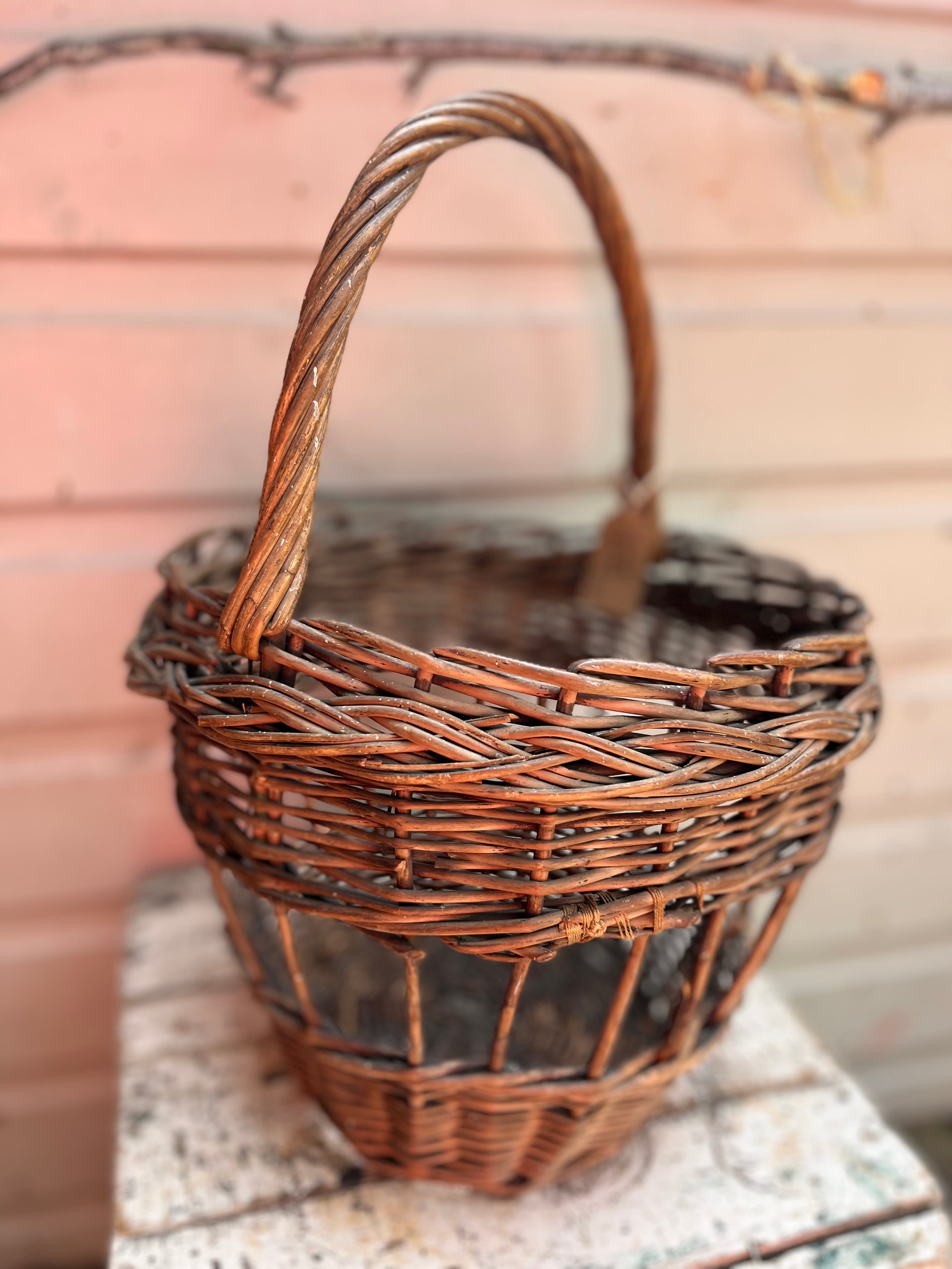 Old French basket
