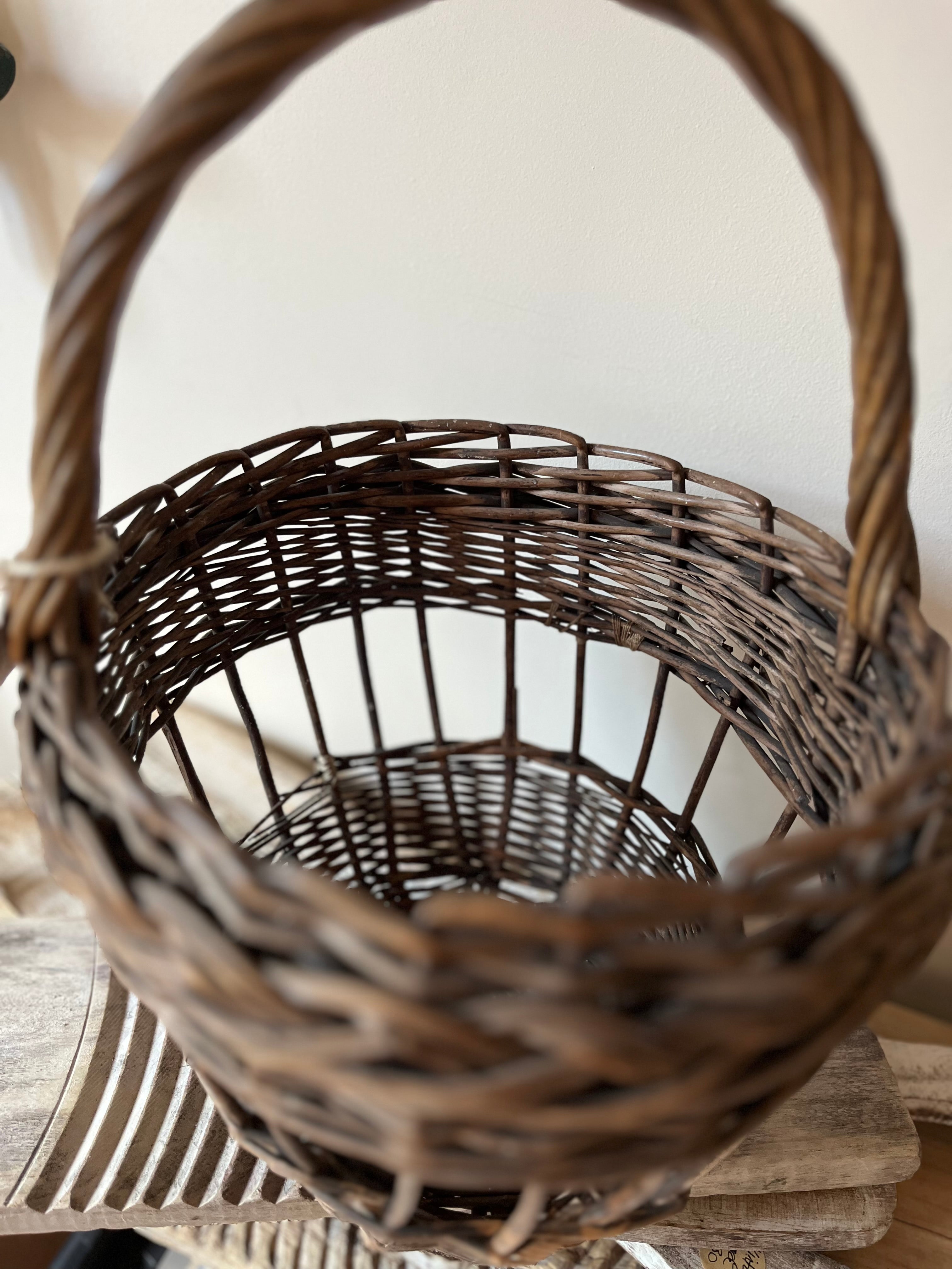 Old French basket