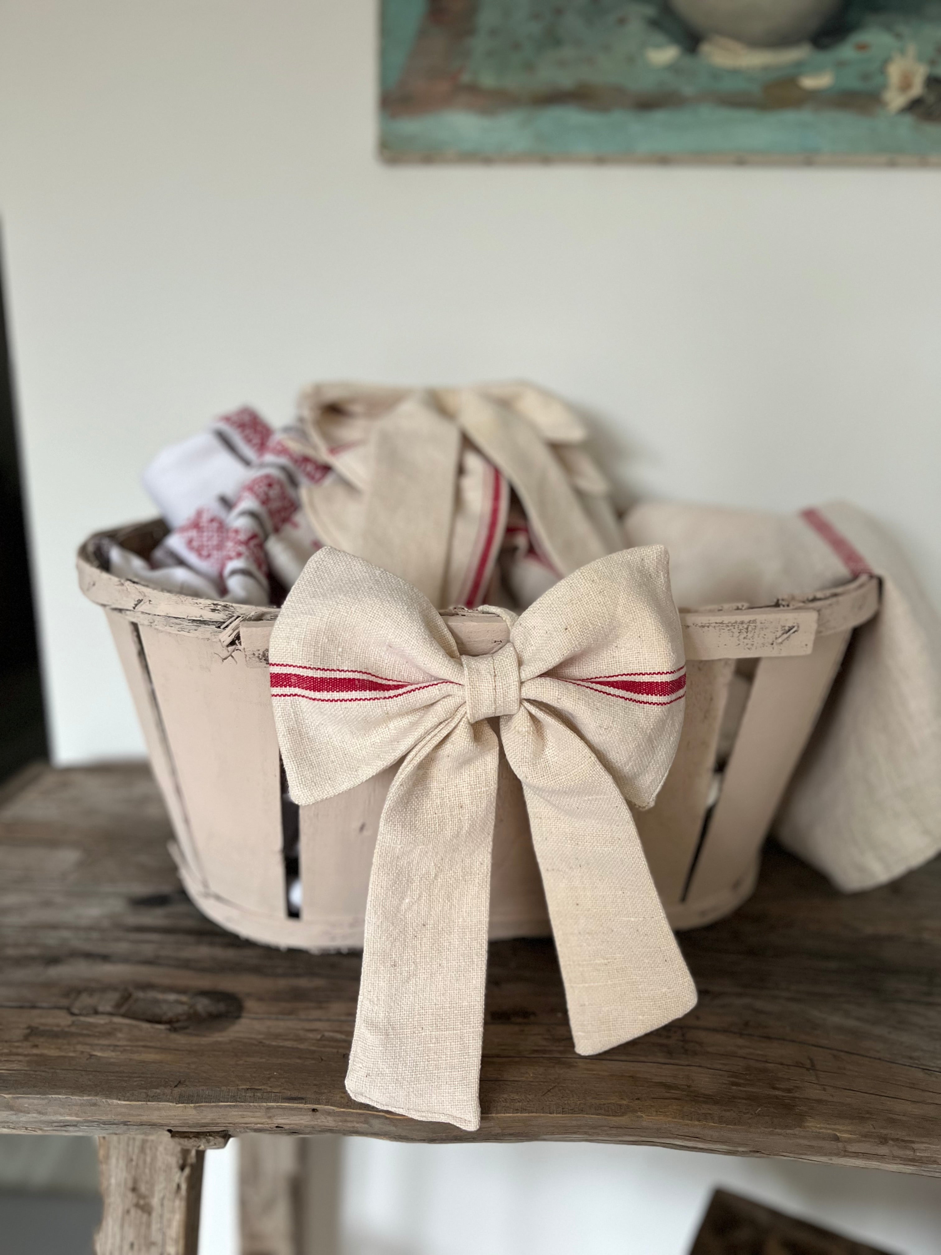 French Farmhouse Bow