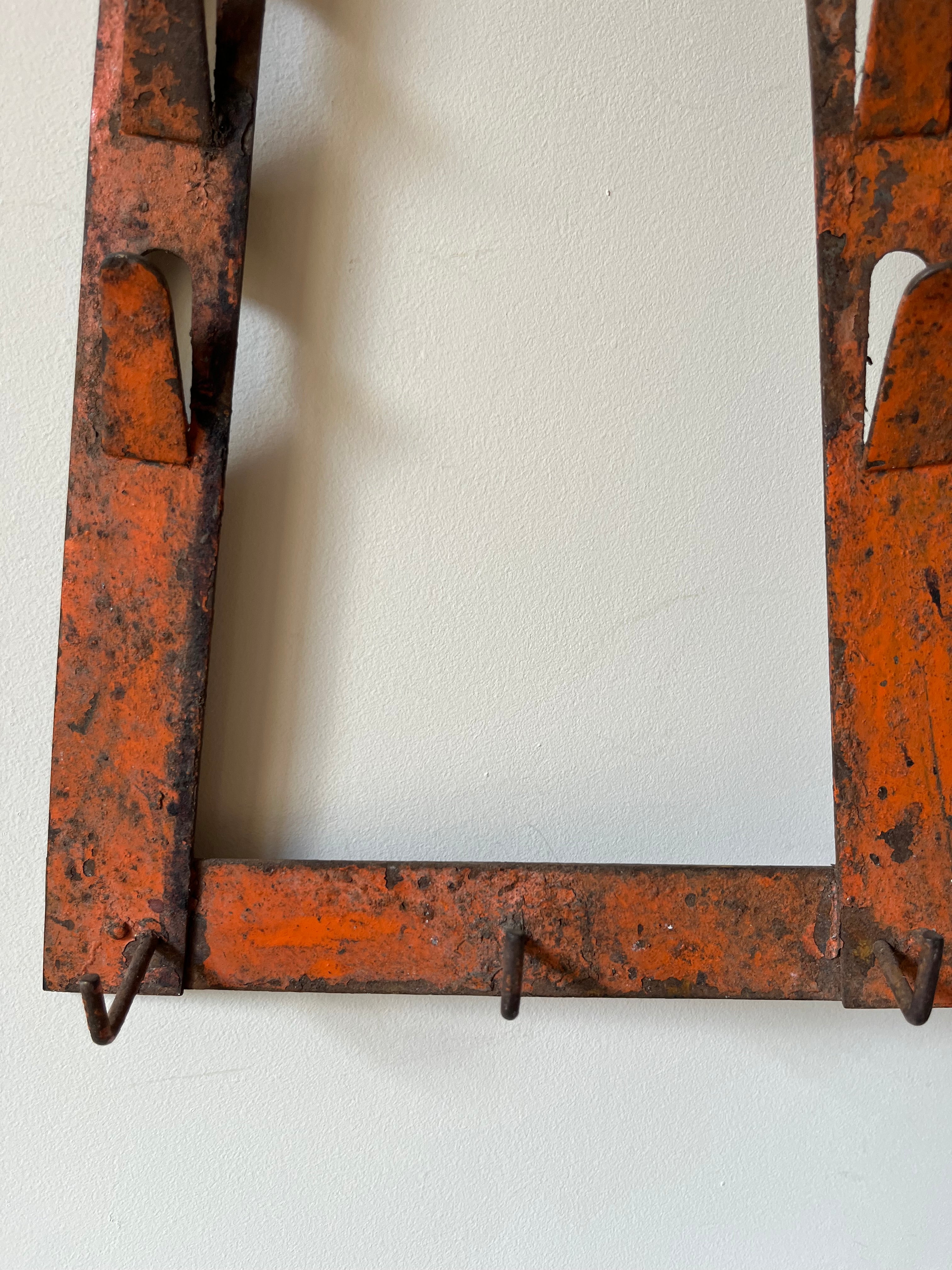French pan lid holder