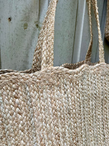 Wavy Jute Tote