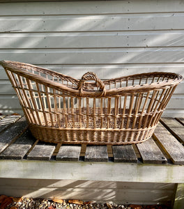 Wicker basket/crib