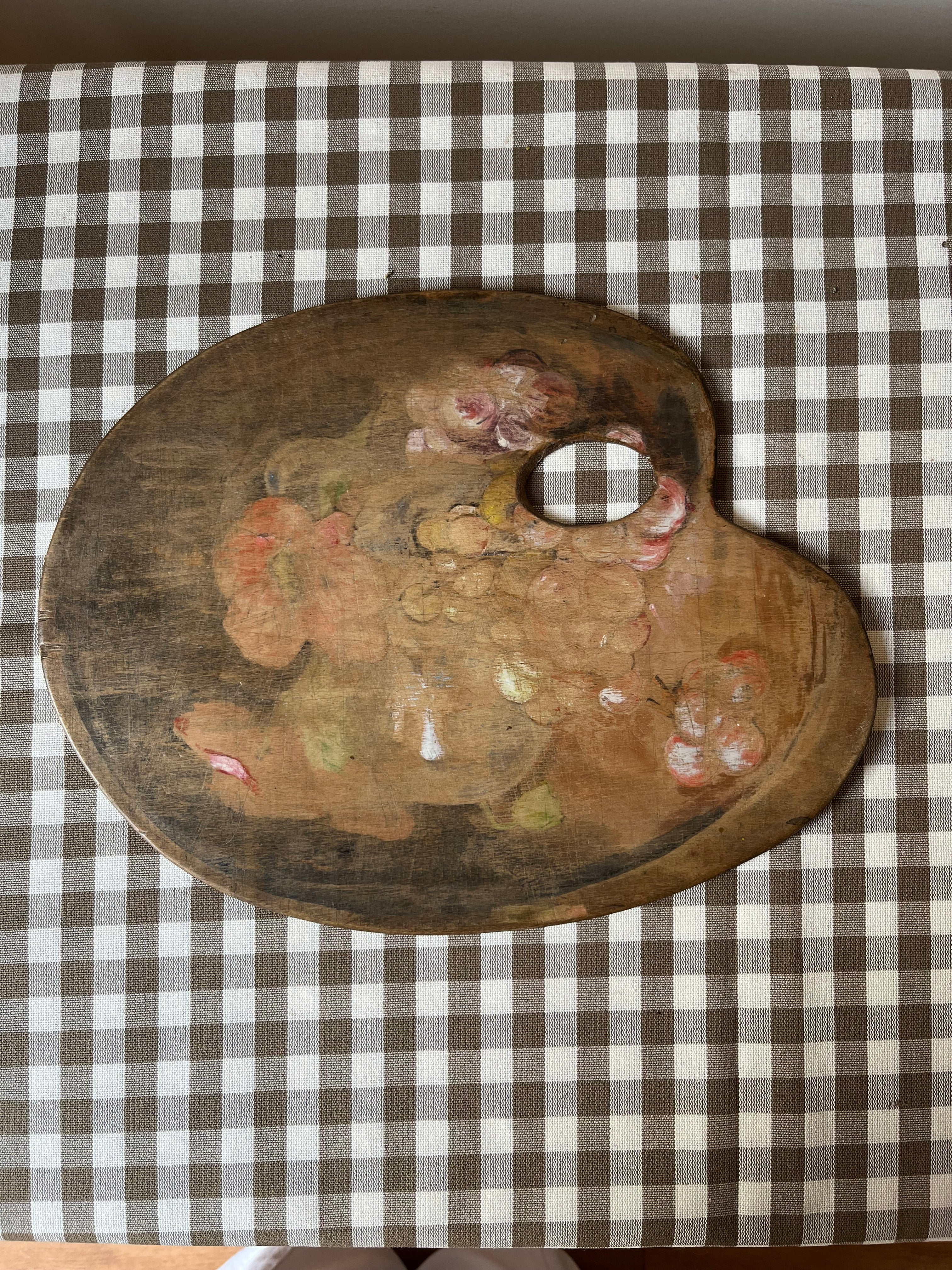Painted artist palette