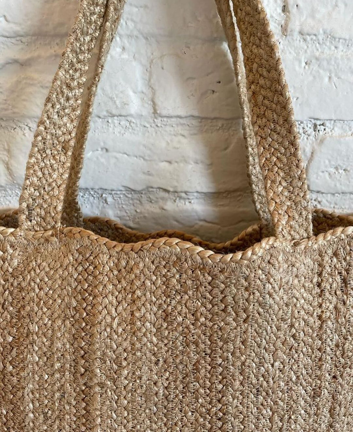 Wavy Jute Tote