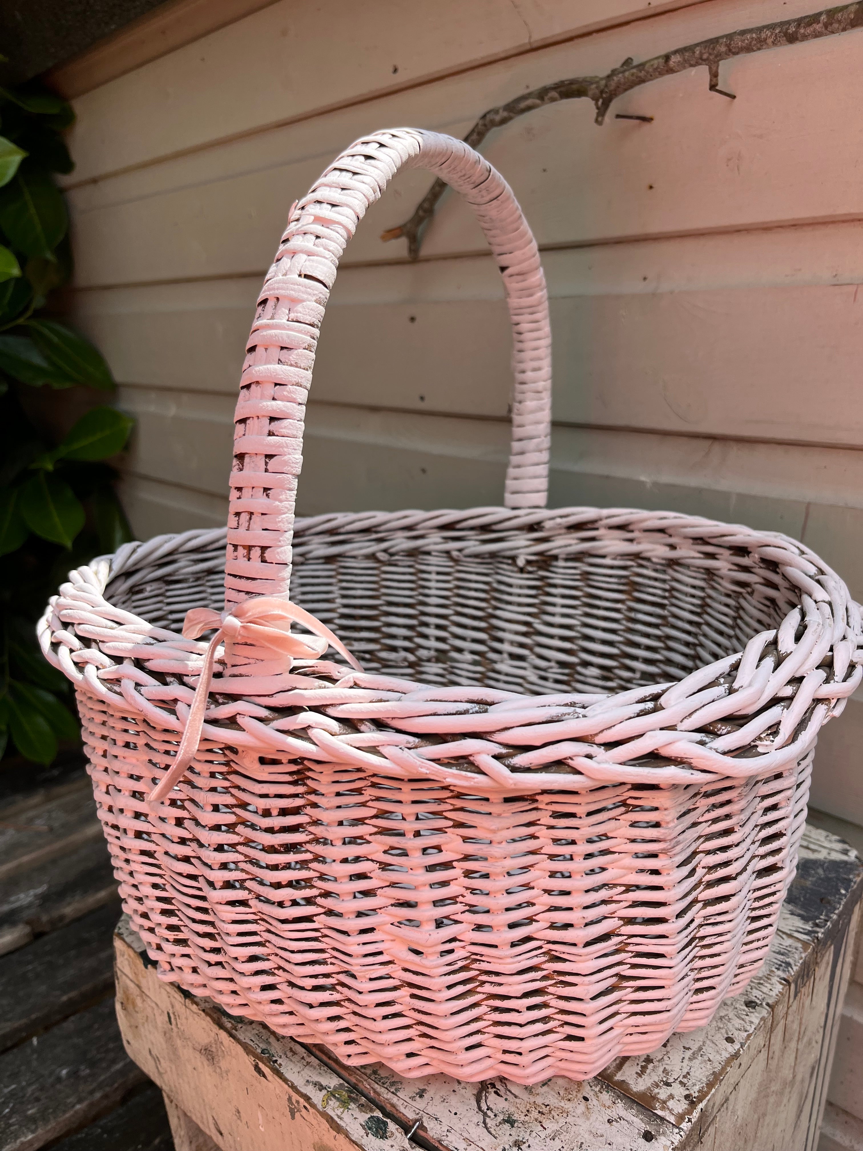 Pale pink basket