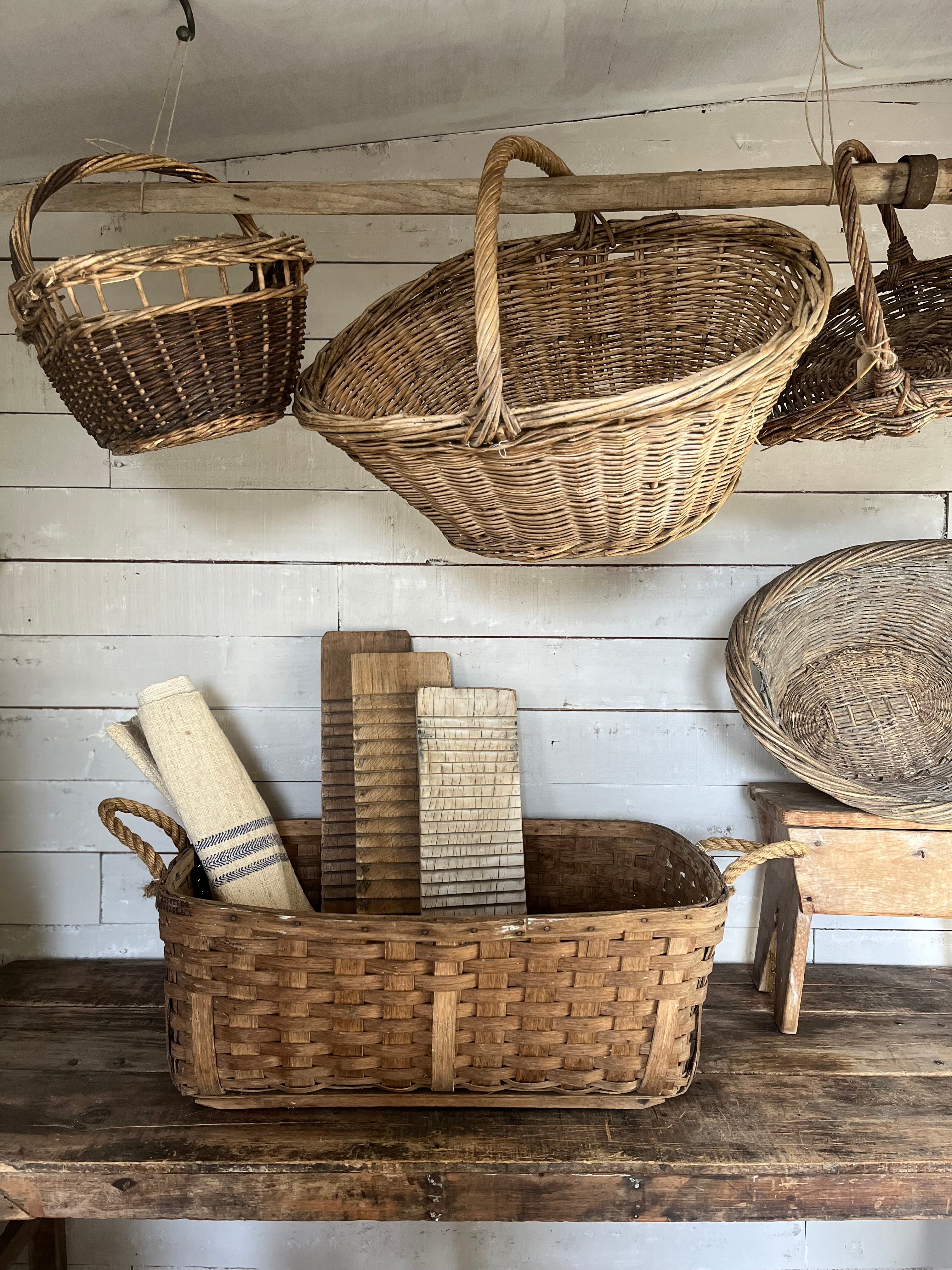 American Vintage laundry basket