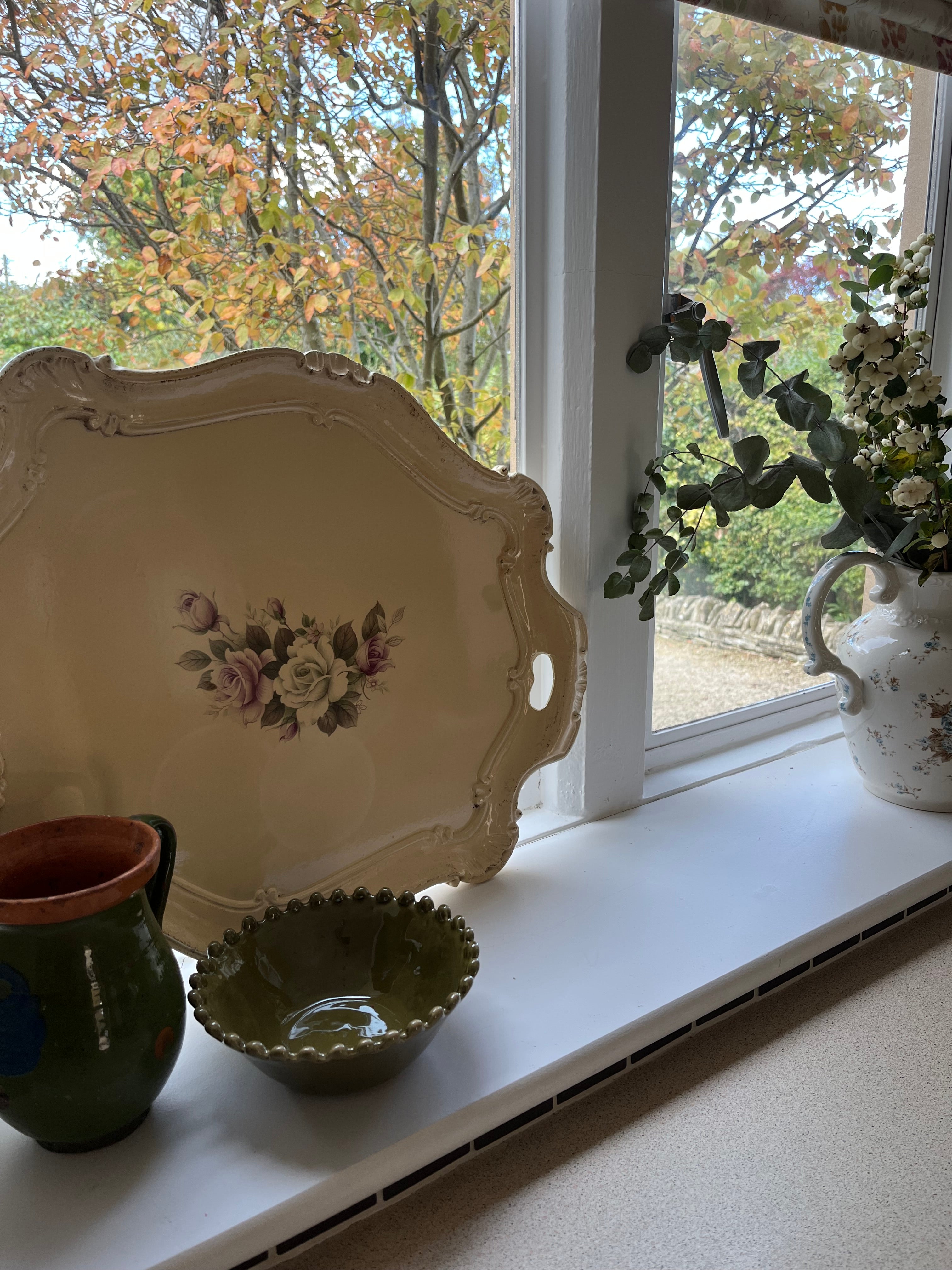 Vintage lacquered tray