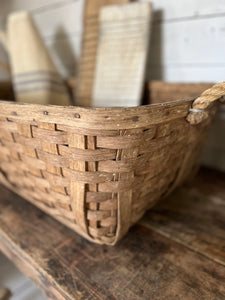 American Vintage laundry basket