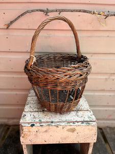 Old French basket