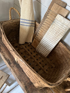 American Vintage laundry basket