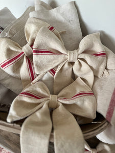 French Farmhouse Bow