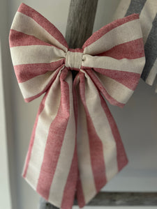 Linen stripe bows